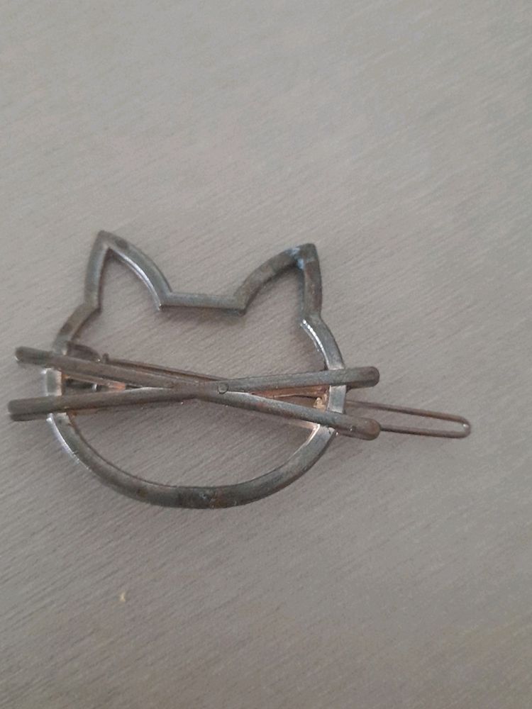 Cat Hair Clip