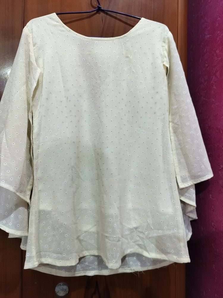 CREAM COLOURED TOP