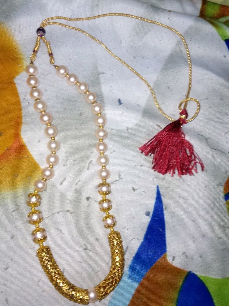 Pearl And Gold Plated Neck Piece.