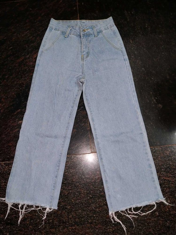 🐳High Quality Rarely Used Denim Jean🐳