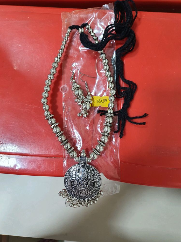 Navratari Necklace Set