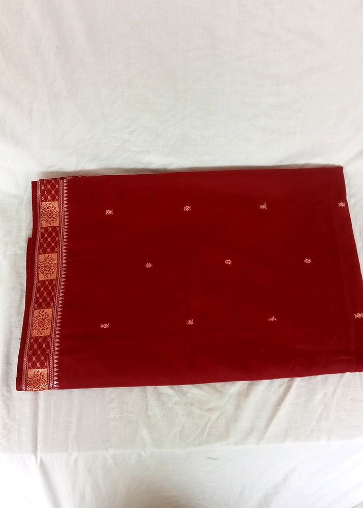 Women Beautiful Maroon Cotton Saree