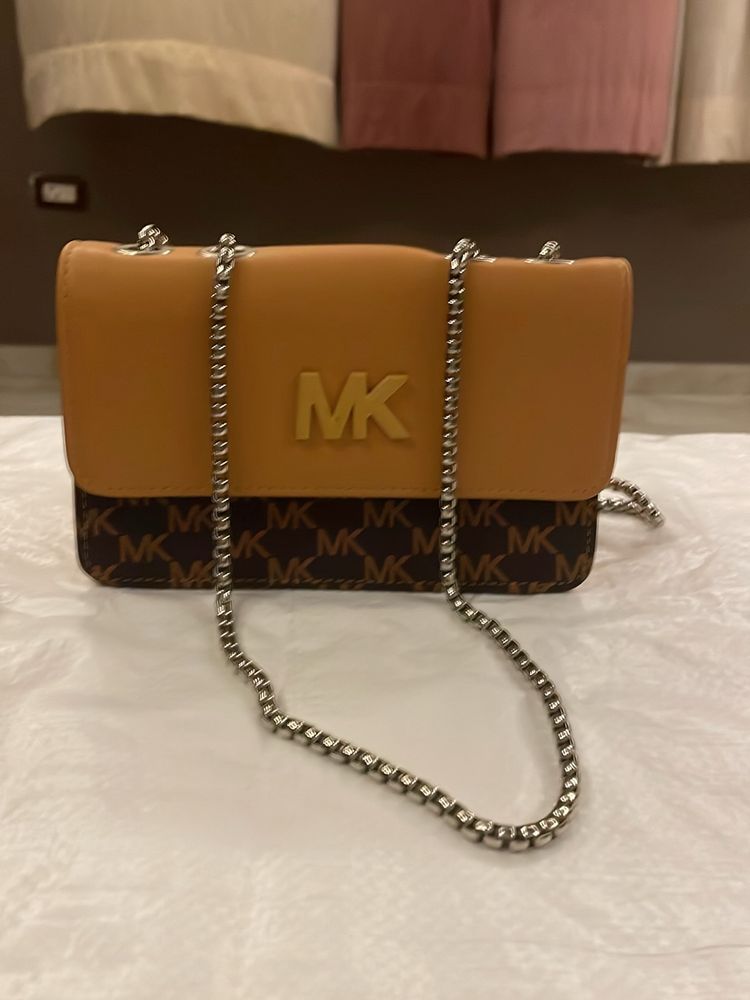 MK Sling Sale 🔥🔥🔥