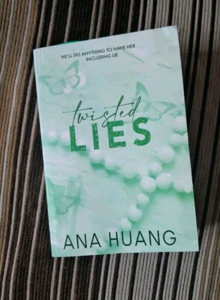 Twisted Lies {English Paperback}