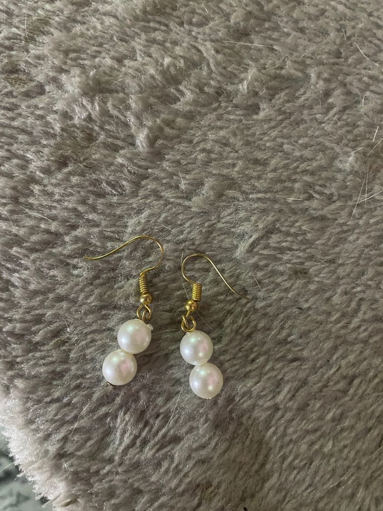 Pearl Drop Earrings