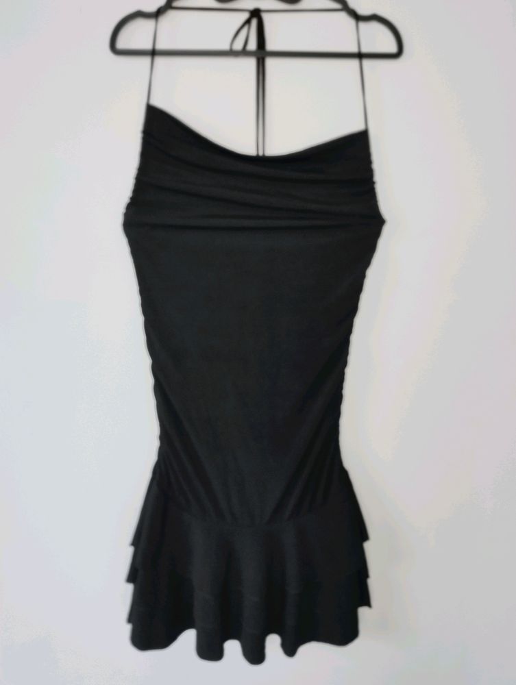 New Party Wear Classy Black Mid Dress... Unused..B