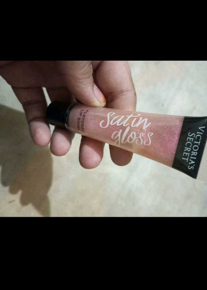 Victoria Secret Lip Gloss