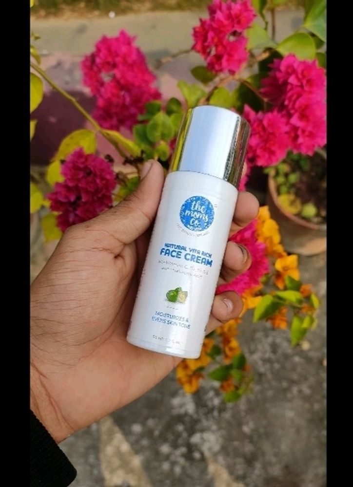 The Moms Co Hydrating Face Moisturizer 🧴🌸