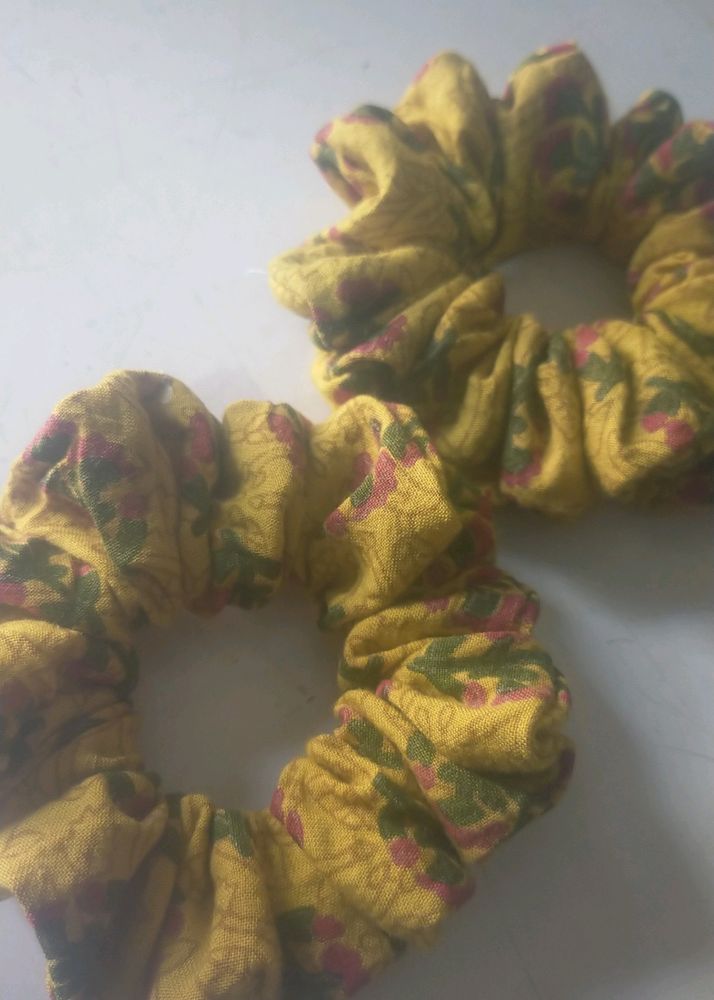 Set Of 12 Scrunchies In Yellow 🟡