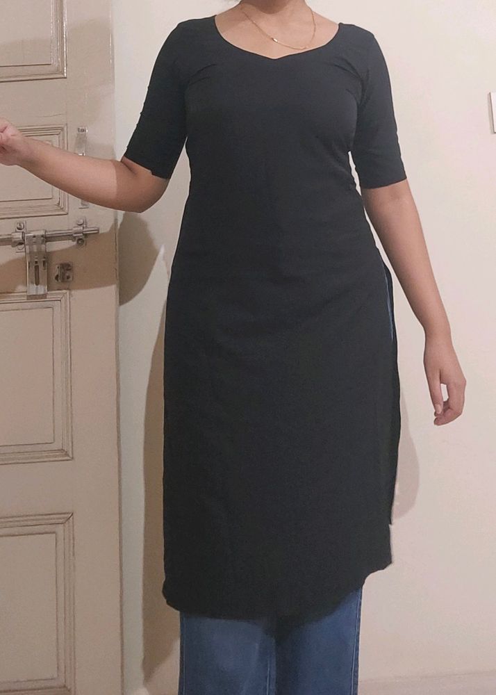 Black Kurti