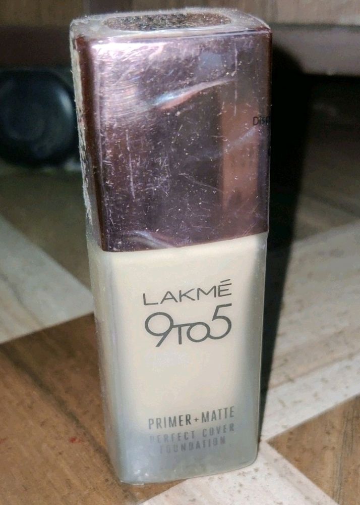 Lakme Foundation W120