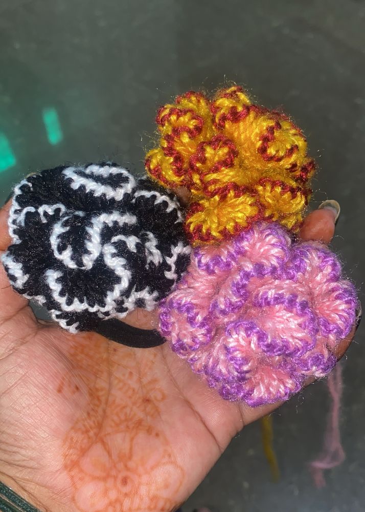 Crochet Flower Rubber Band