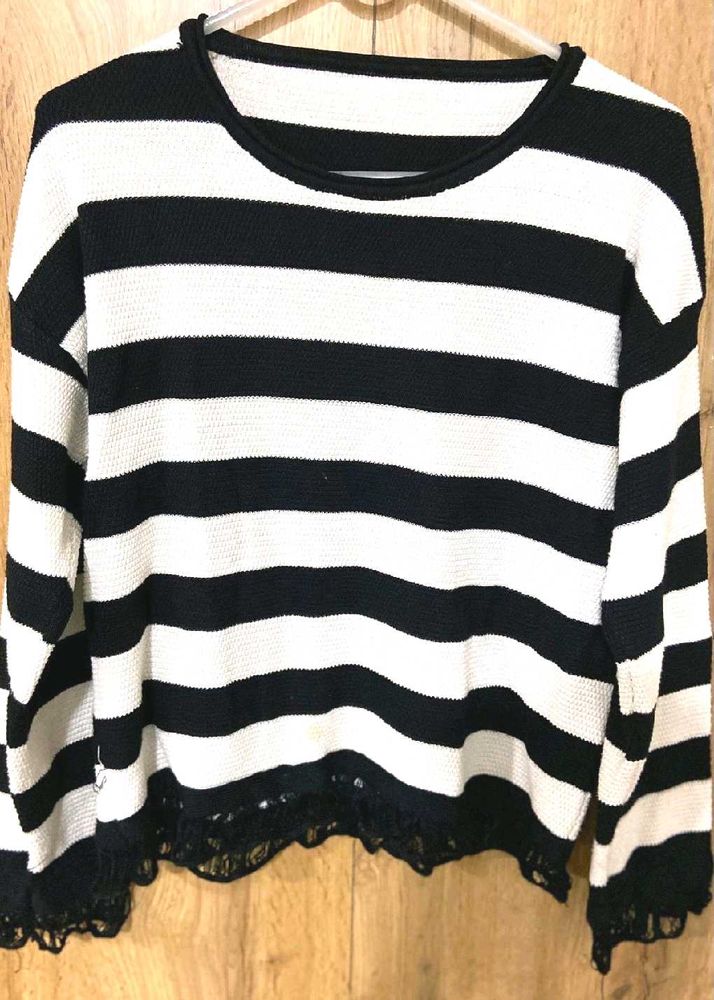 Black and White Combo Mixture Sweater Top