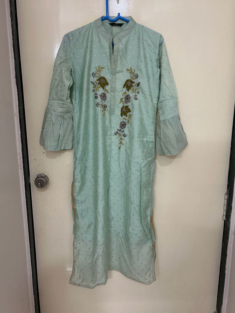 Hand Embroidered Pista Silk Kurta