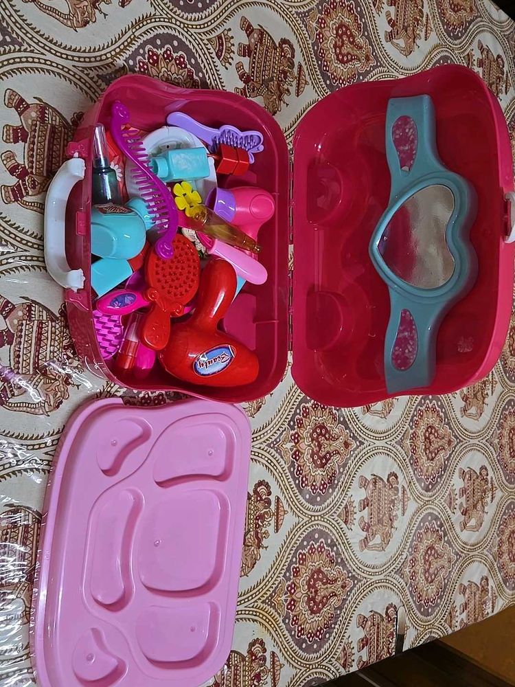 Play make-up Set For Girls - 3 To 7 Years