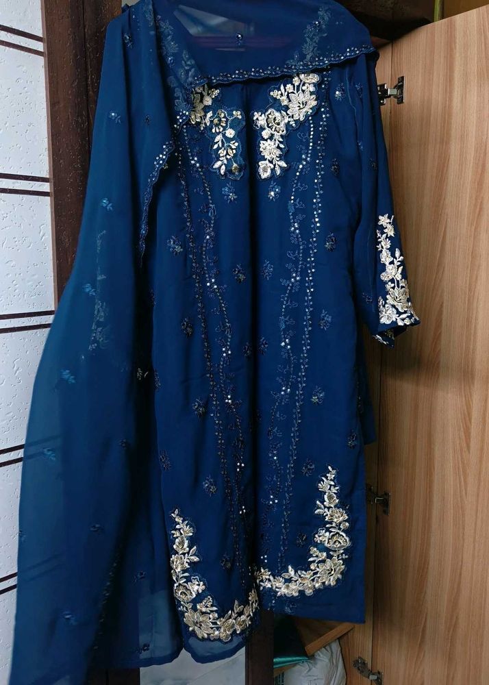 🔥Sale Price 🔥New Pakistani Georgette Dress