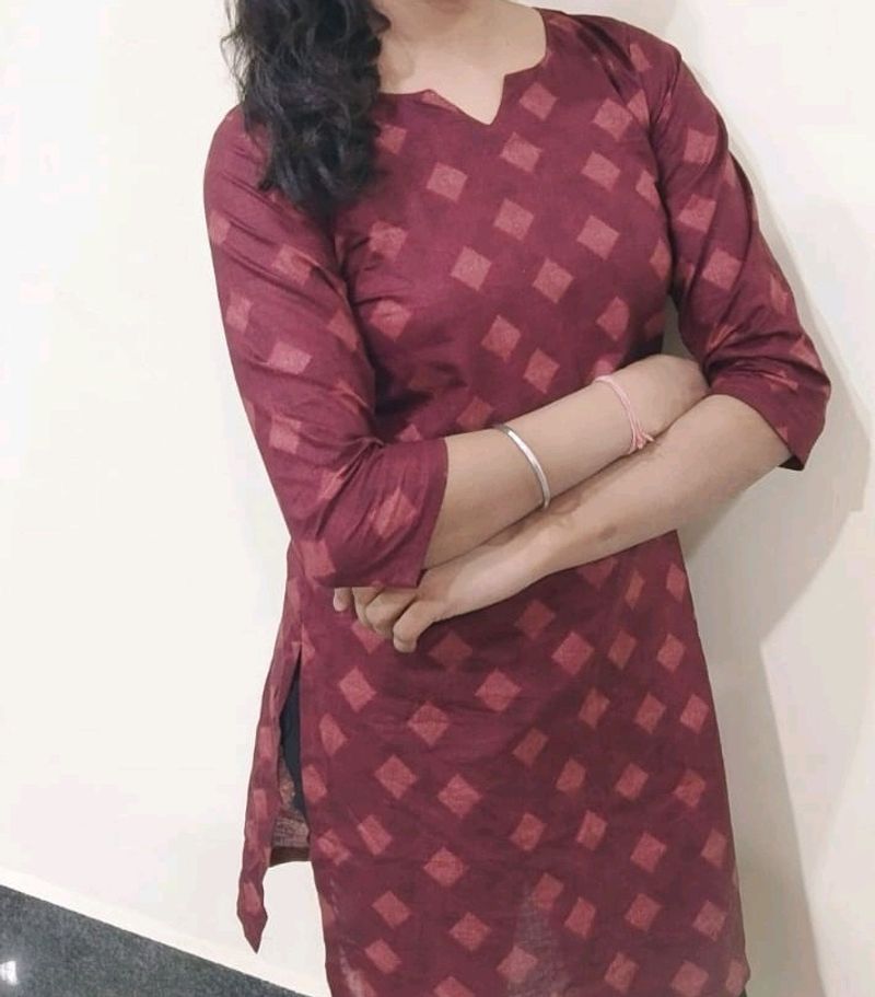 Short Kurti