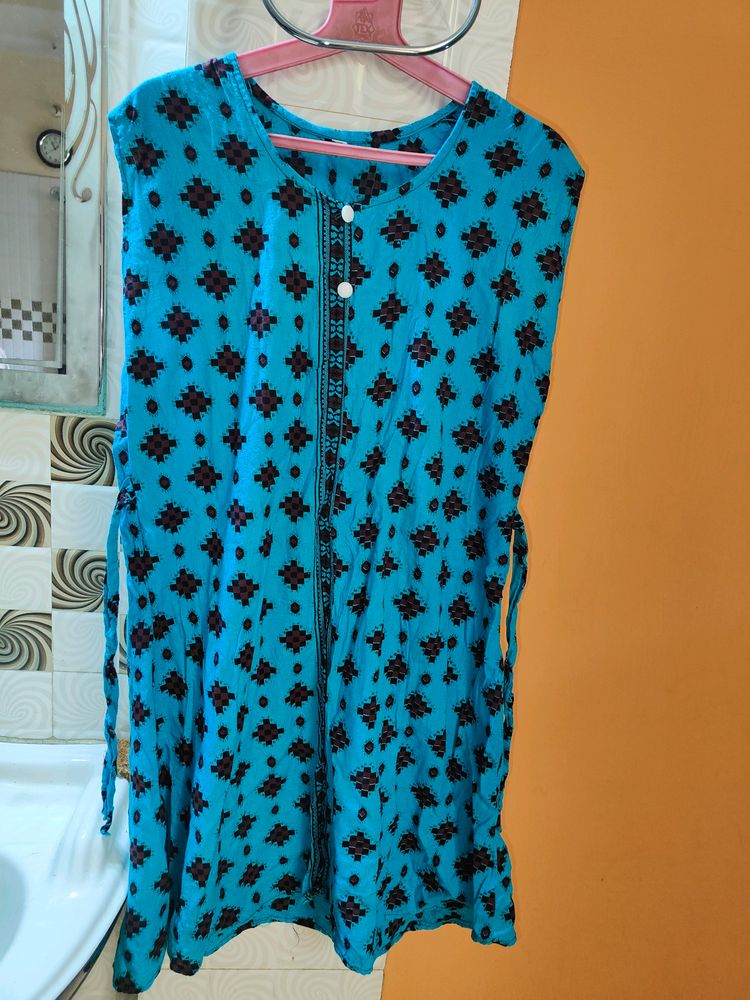 Blue Sleeveless Tunic