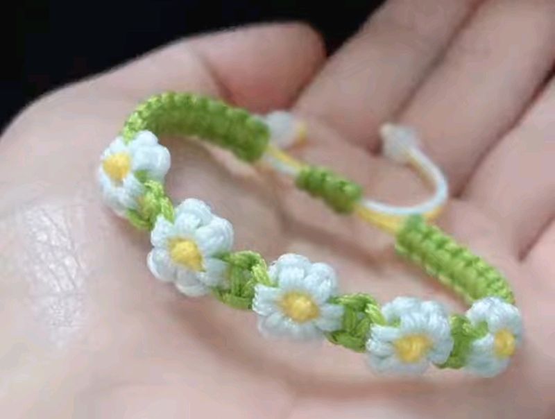 New Daisy Chrochet Bracelet