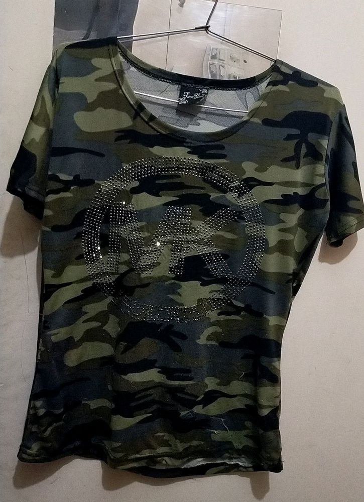 BEAUTIFUL T-shirt  👕 FOR GIRLS