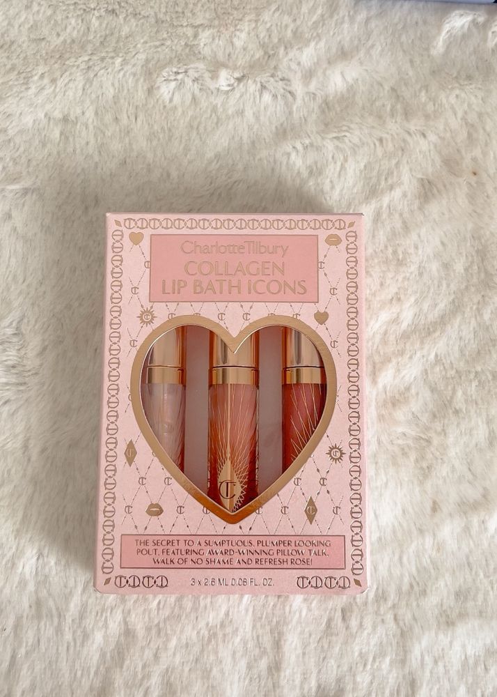 Charlotte Tilbury Collagen Lip Bath Pillow Talk