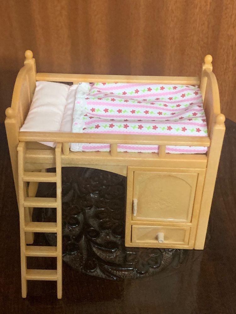 Price Drop‼️Miniature Bed