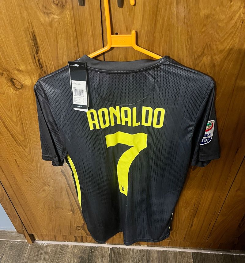 ADIDAS Juventus Ronaldo CR7 2018/19 Third Kit