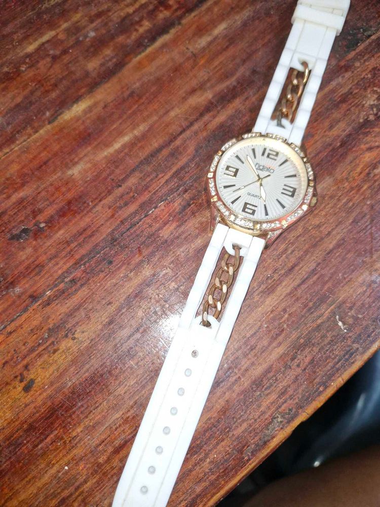 Women's Watch Diamond Barely Used