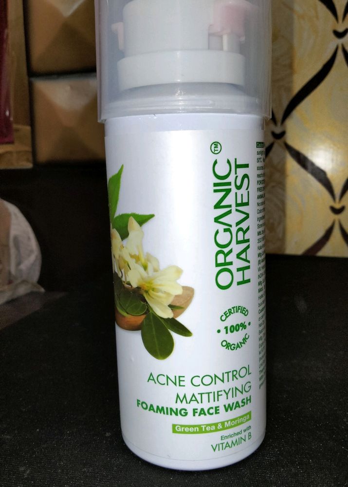 Organic Harvest Acne Control Foming Face Wash