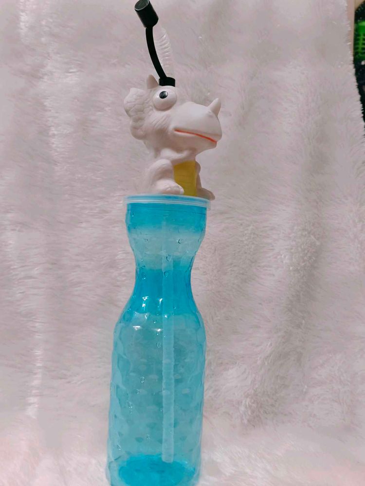 Trisaurus Toy Miniature Sipper Bottle