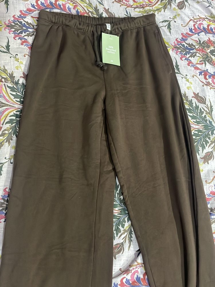 Brown Basic Joggers