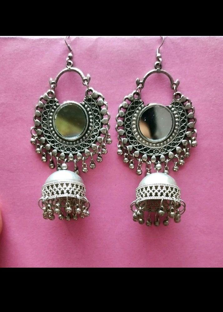 Jhumkas