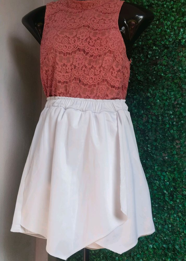 LACE TOP WITH WHITE SKORT