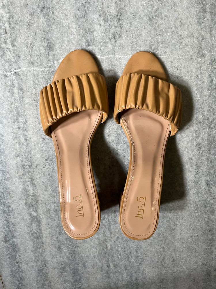 Inc.5 Nude Heels