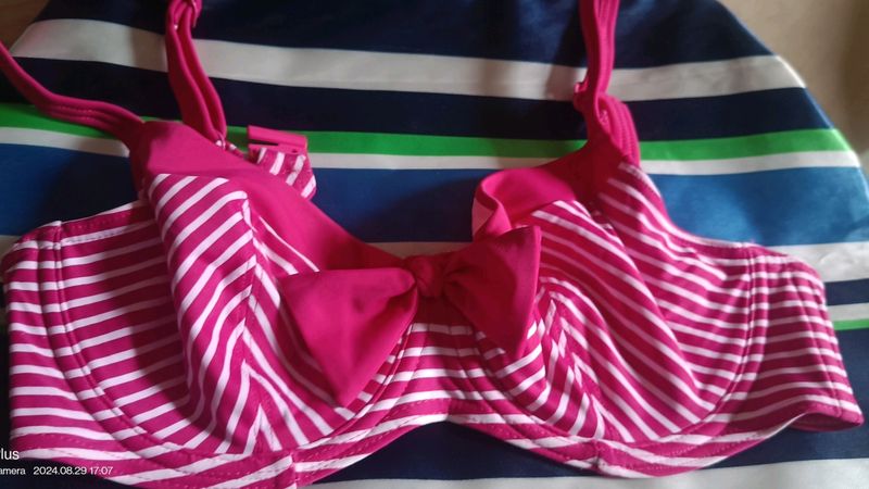 Brand New Pink Bow Bra