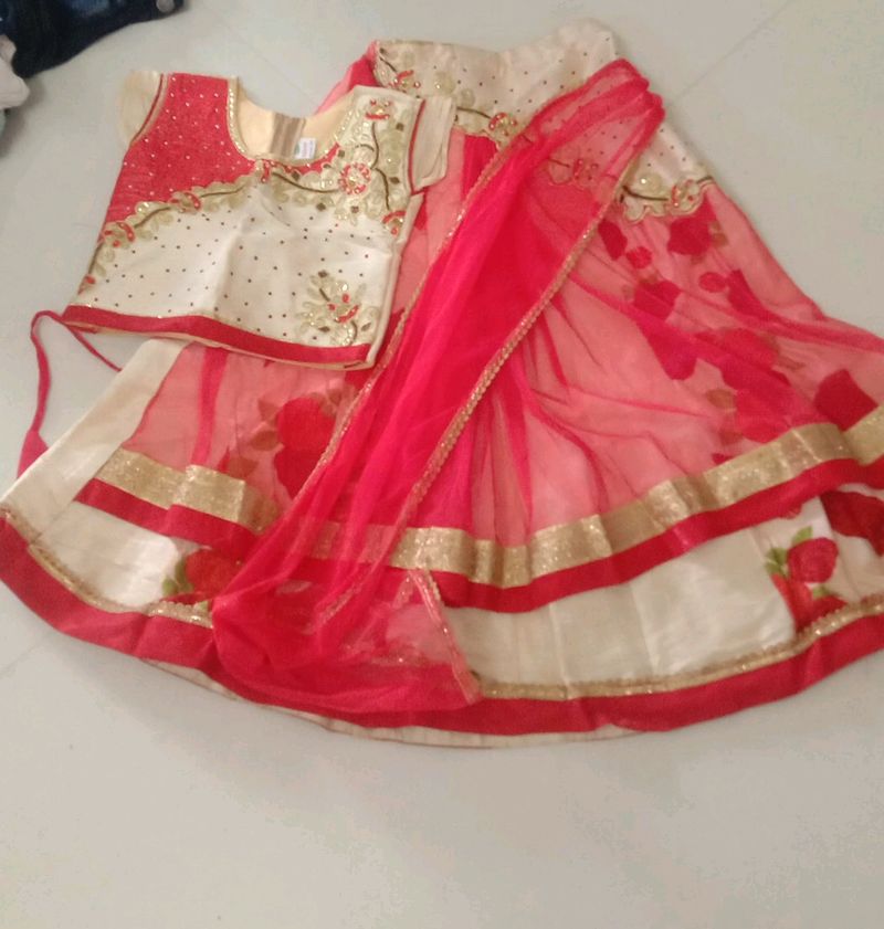 Girls Lehenga