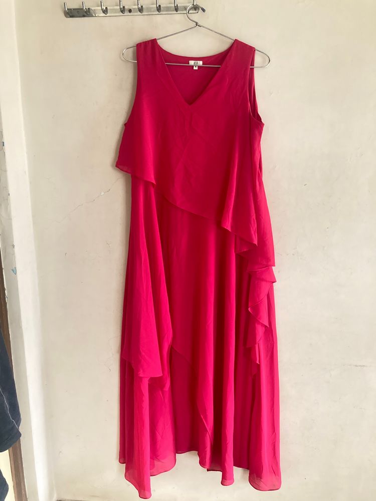 💥500rs For Today 💥Pink Solid Maxi Dress🩷