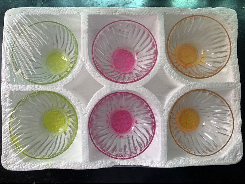 Seal pack multicolour bowl set