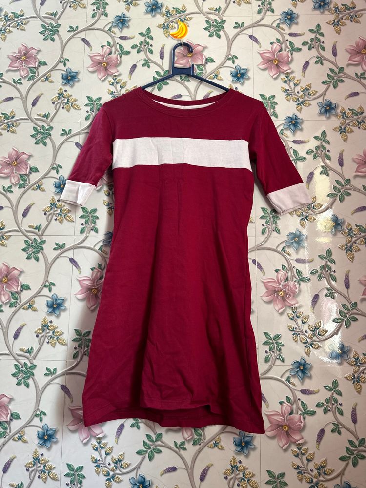 Discount At Round Neck Maroon & White One Piece