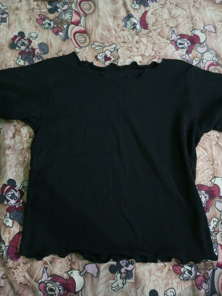 Korean Black Crop Top