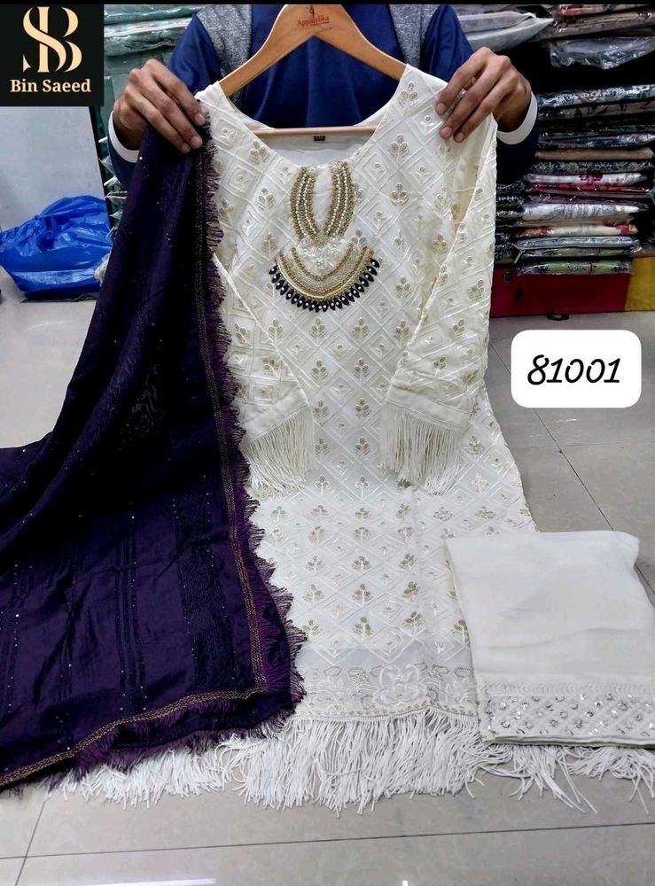 New Standard Beautiful Pakistani Poshaq Dresses Be