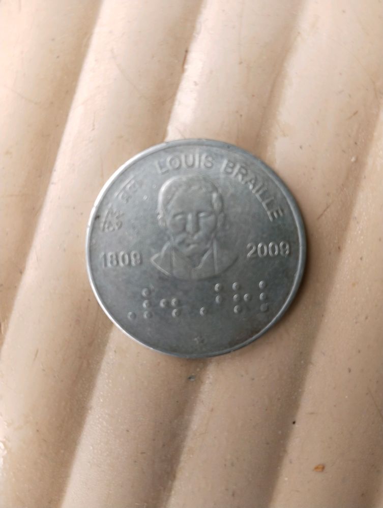 2 Rupees Louis Braille Coin