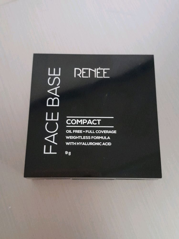 Renee Face Base Compact & Pack Of 6 Beauty Blender