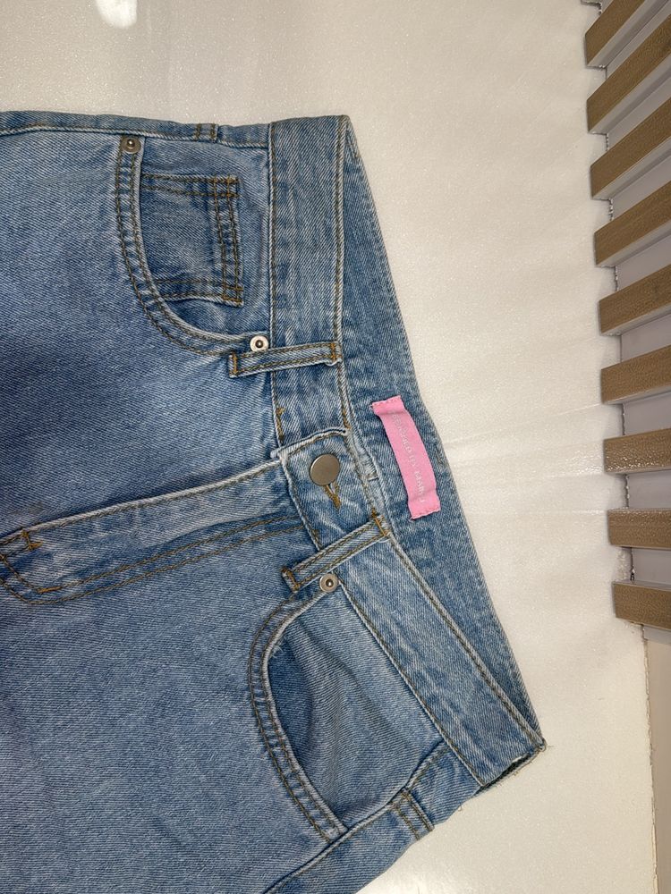 straight Fit Jeans For Women