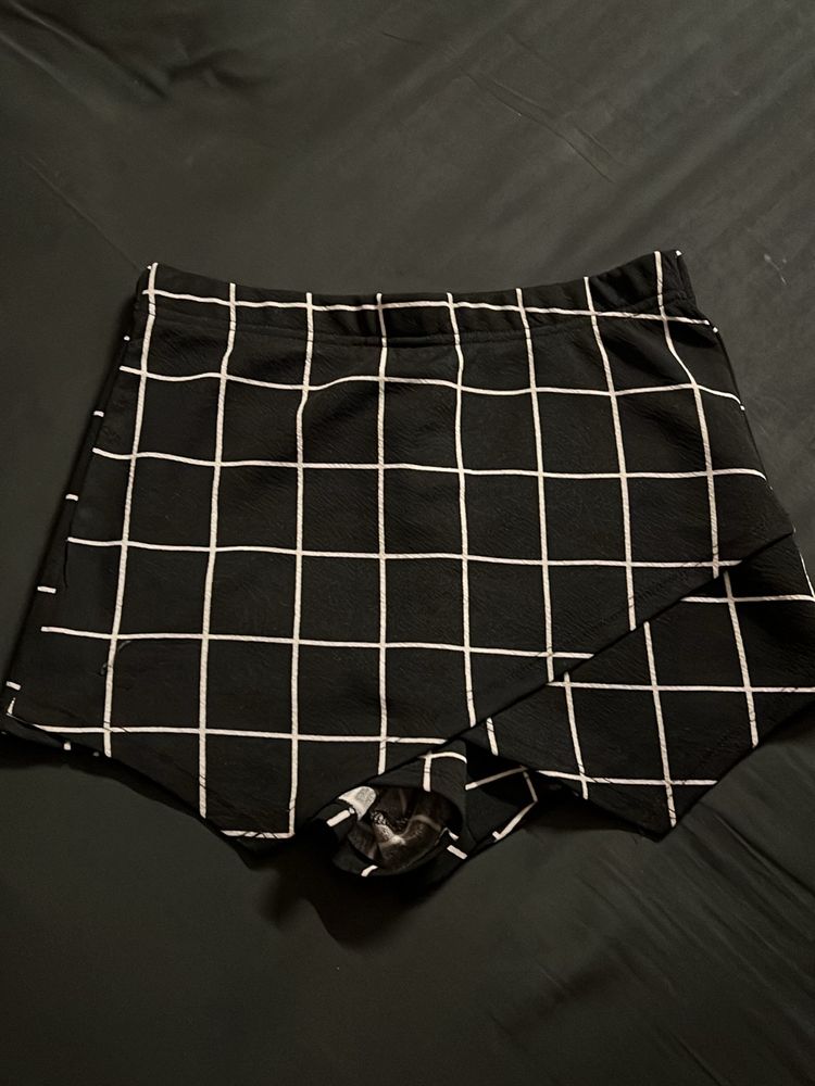 Cute Cheq Mini Skirt