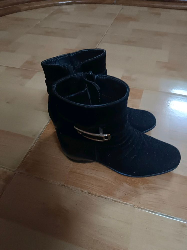 Black Boots For Girl 4 To 6 Years