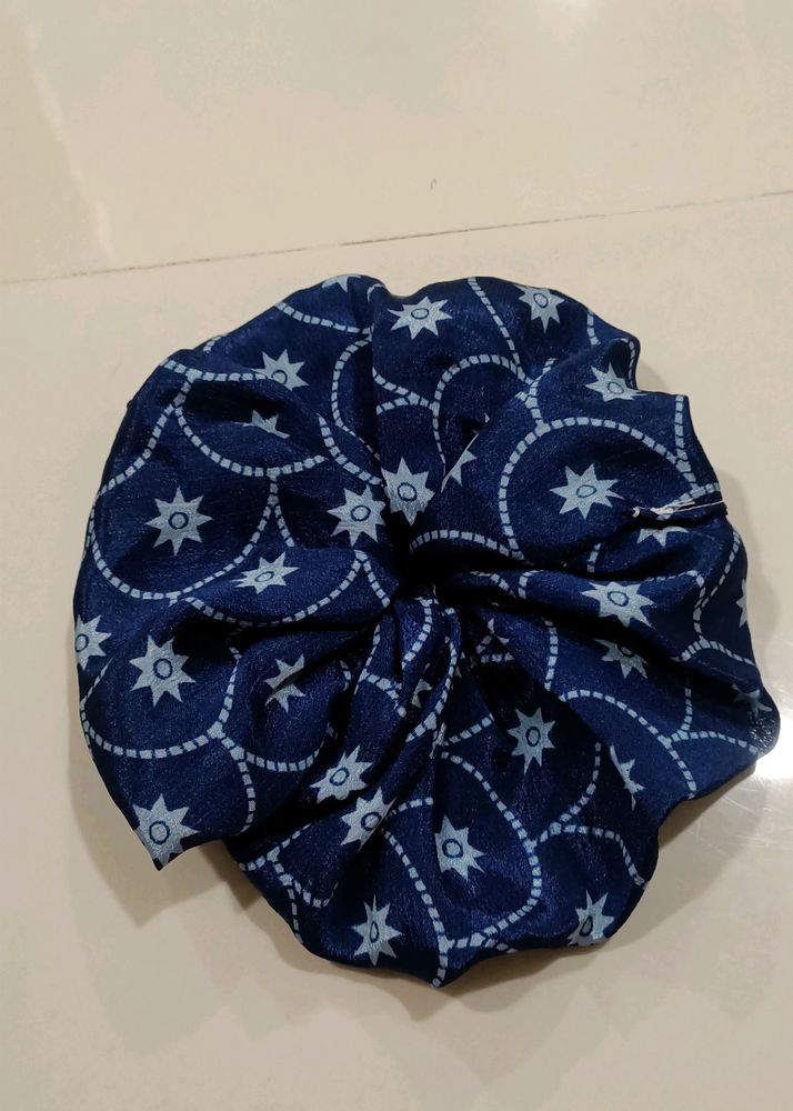 Blue Design Scrunchie (1PC)