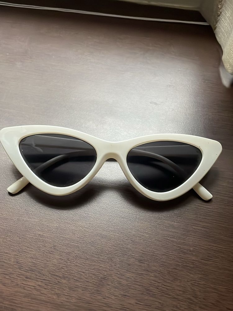 White Retro Sunglasses