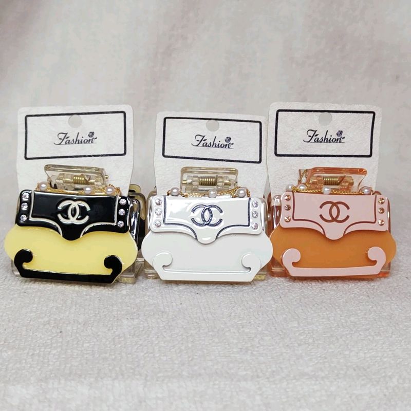 Chanel Clutchers (Pack Of 7)