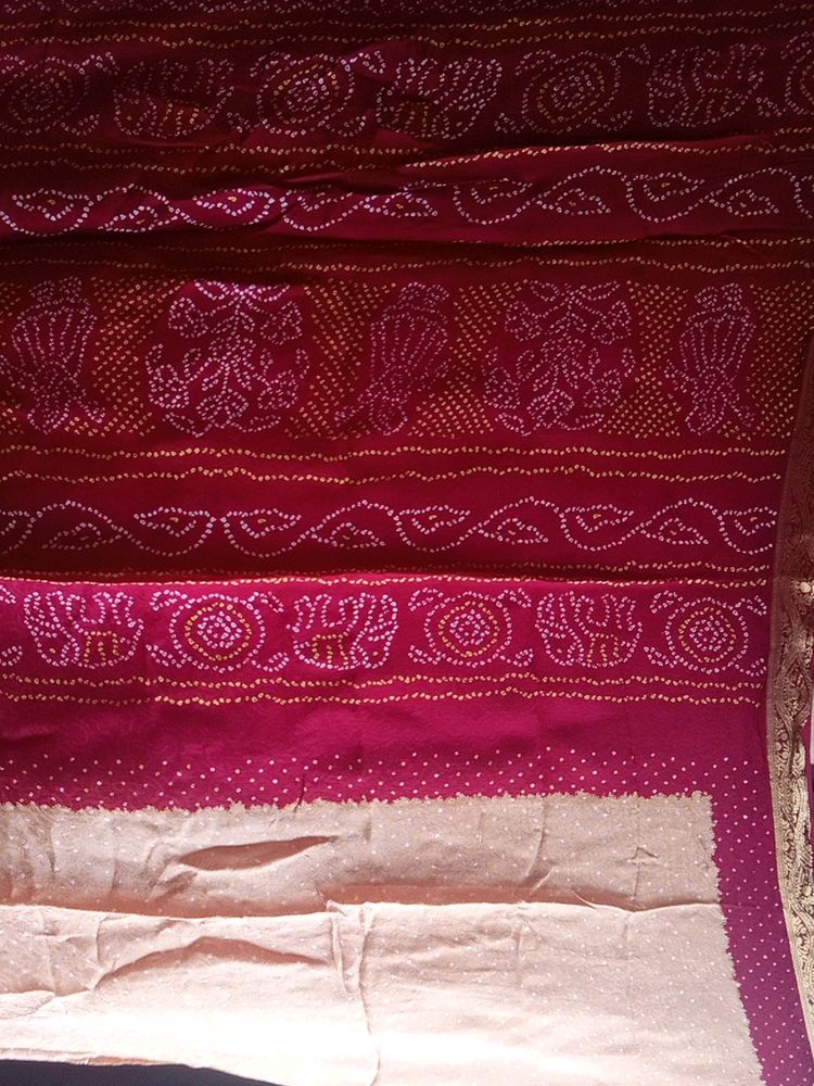 Bandhej Saree